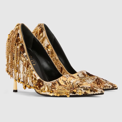 Women's embroidered Bombshell pump