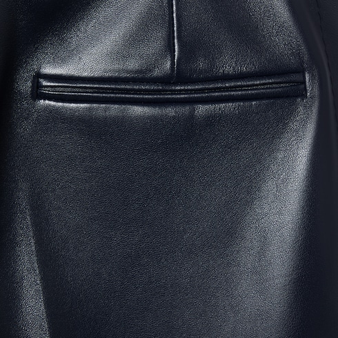 饰马衔扣亮面皮革长裤