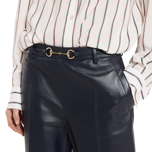 饰马衔扣亮面皮革长裤