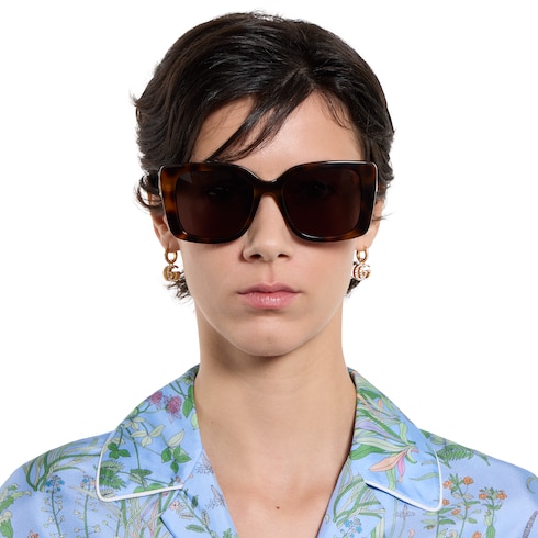 Specialized fit square sunglasses