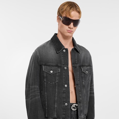 Giacca in denim di cotone certificato effetto délavé