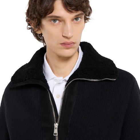 Cardigan en laine à mailles tricotées au point tissé 