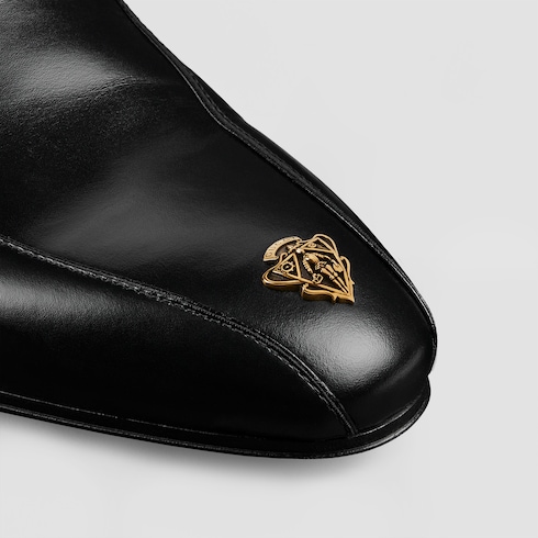 حذاء لوفرز مع شارة Gucci للرجال