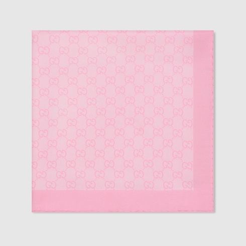 Carré en twill de soie imprimé