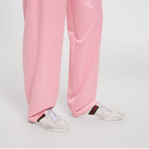 حذاء سنيكرز Stretch بعنق منخفض للنساء