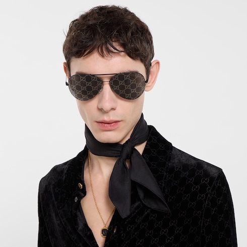 Carré de poche en coton et soie GG