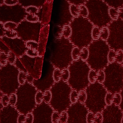 قميص من نسيج ديفوريه ومخمل بنقش GG قابل للتمدد