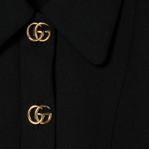 Kleid aus Woll-Crêpe mit Doppel G Knopf