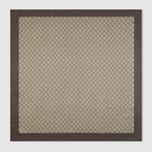 Carré in twill di seta stampata