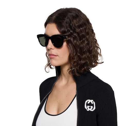 Round frame sunglasses