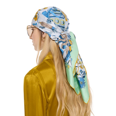 Pañuelo de seda con estampado