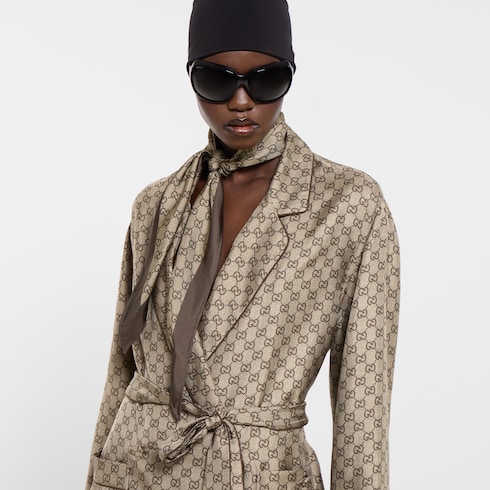 Foulard a rombo in twill di seta stampato