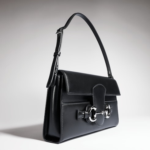 〔ホースビット リストレット〕ミディアム ショルダーバッグ