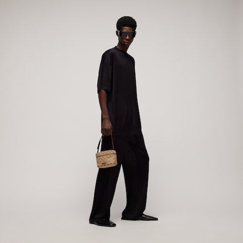 Übergroßes T-Shirt aus leichtem Seidenjersey