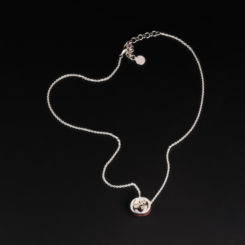 Collier à chaîne avec pendentif détail GG enlacés