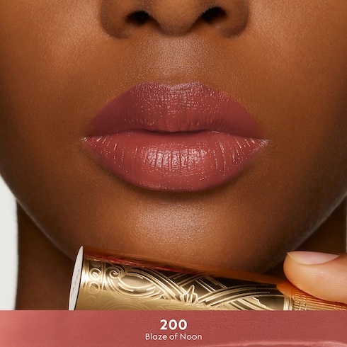 200 Blaze of Noon, Rouge à Lèvres Satin