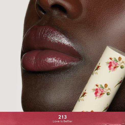 213 Love Is Better, губная помада Rouge à Lèvres Voile