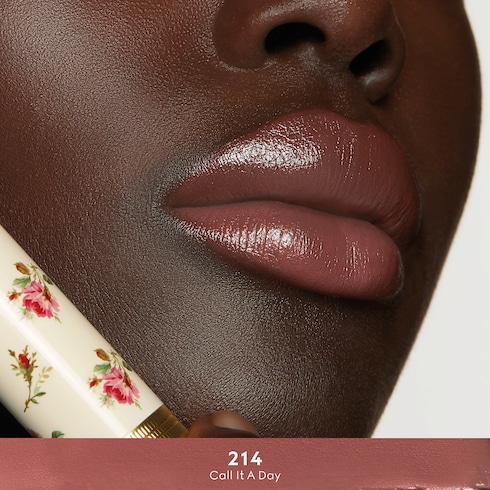 214 Call It A Day, Rouge à Lèvres Barra de labios traslúcida