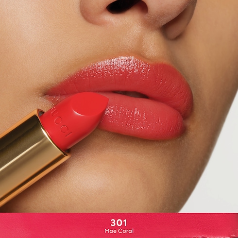 301珊瑚魅影，古驰倾色丝润唇膏