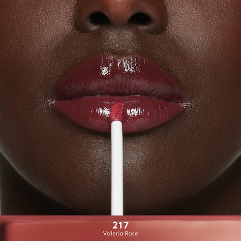 217 'Valeria Rose', Gucci Glow Oil-In-Water Tint