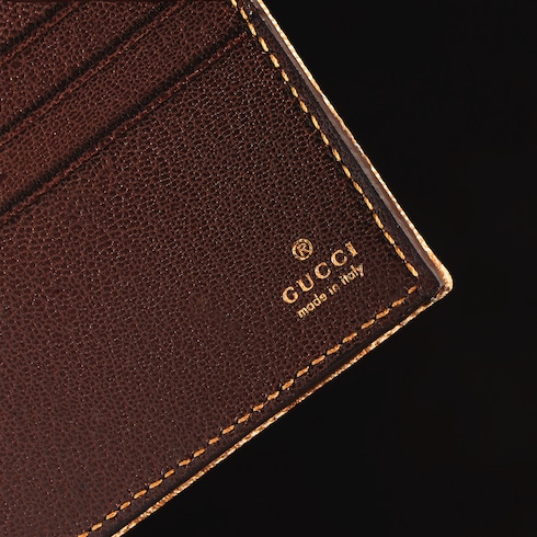 Cartera bi-fold Gucci Essence Classic