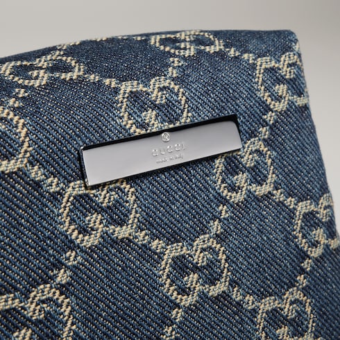 Small cosmetic case with Gucci plaque