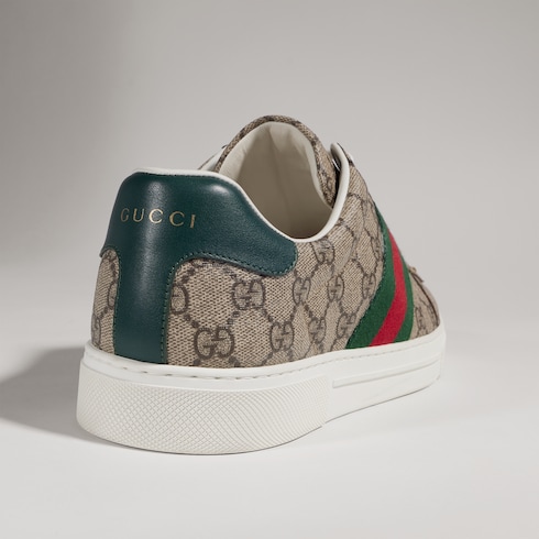 حذاء سنيكرز Gucci Ace مع شريط ويب للرجال