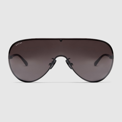 Mask frame sunglasses in black | GUCCI® US