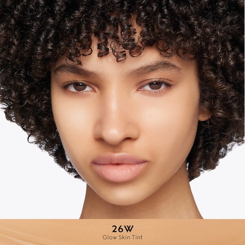 Gucci Glow Skin Tint - 色号26