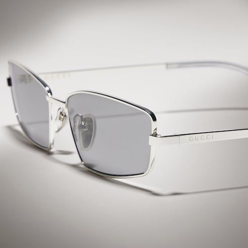 Rectangular frame sunglasses