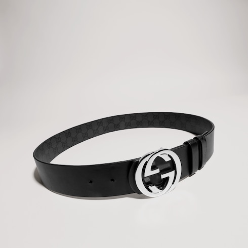 Reversible belt with Interlocking G buckle