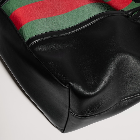 Mega Web Trademark medium duffle bag