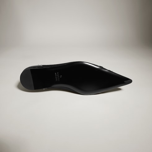 Mocassino uomo a punta con borchie