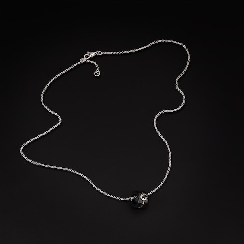 Gucci Interlocking 18k pendant necklace
