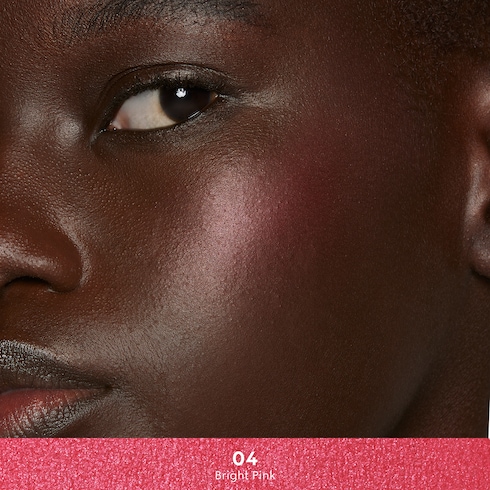 04, Gucci Glow Blush