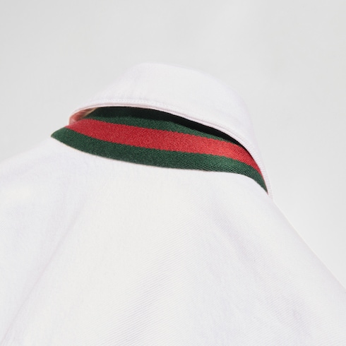 جاكيت من قطن الدنيم