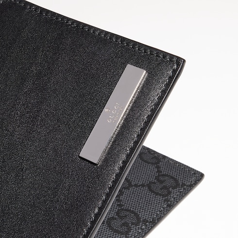 Faltbrieftasche mit Metall-Etikett