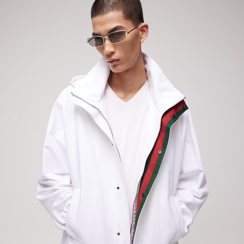 جاكيت مضغوط من كانفاس القطن مع سحّاب