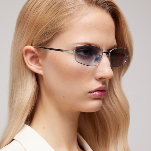 Rectangular frame sunglasses