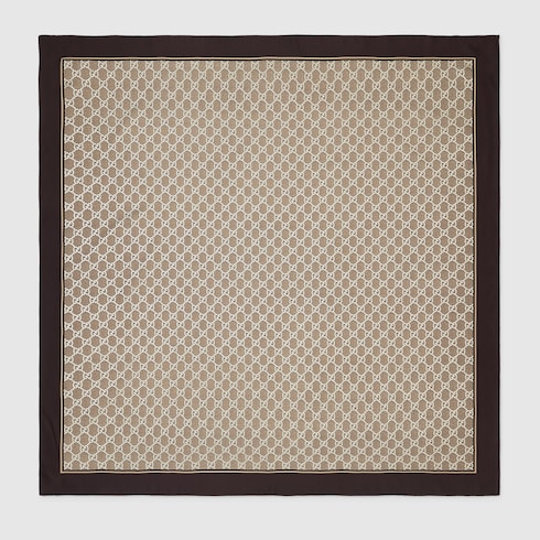 Laminated printed silk twill carré