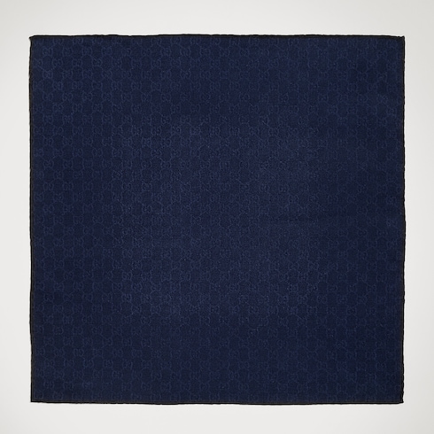 Carré pour pochette en jacquard de soie et laine GG