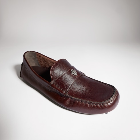 Modello da uomo con stemma Gucci
