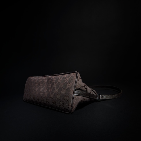 Madison mittelgroße Schultertasche