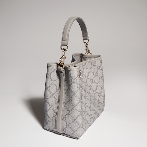 GG Emblem small bucket bag
