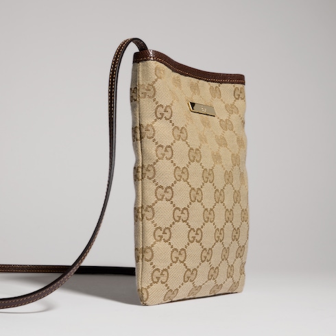Phone pouch