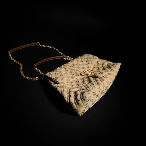GG Marmont medium shoulder bag