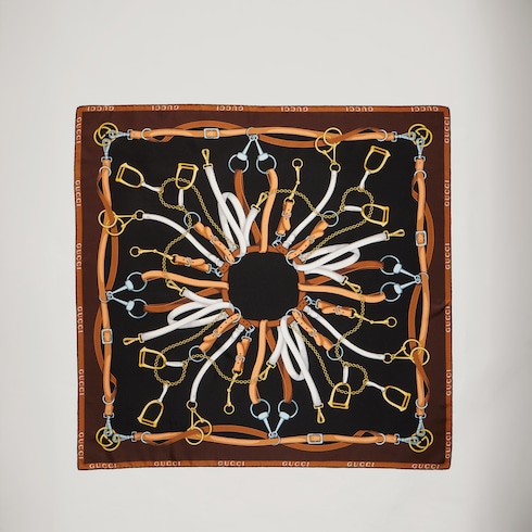 Vierecktuch aus Seidentwill mit Print
