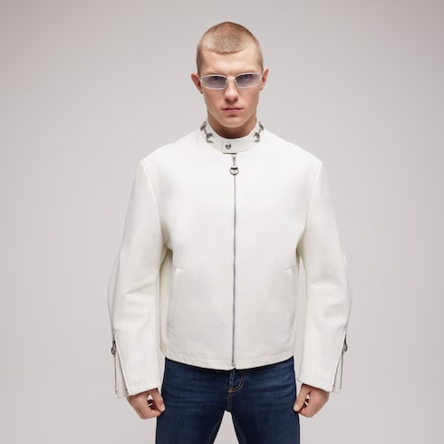 Blouson en cuir de taureau traité