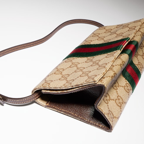 Cartera pequeña con correa y Web