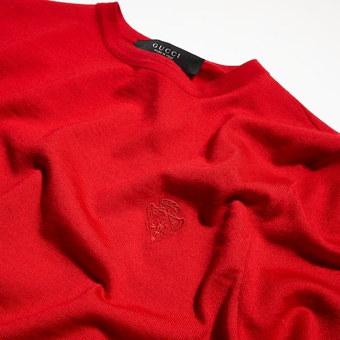 Pull en laine fine avec broderie
